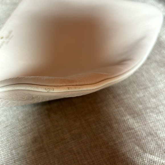 Kate Spade New York Larchmont Ave Taupe Leather Pouch WLRU2736 - Picture 11 of 11